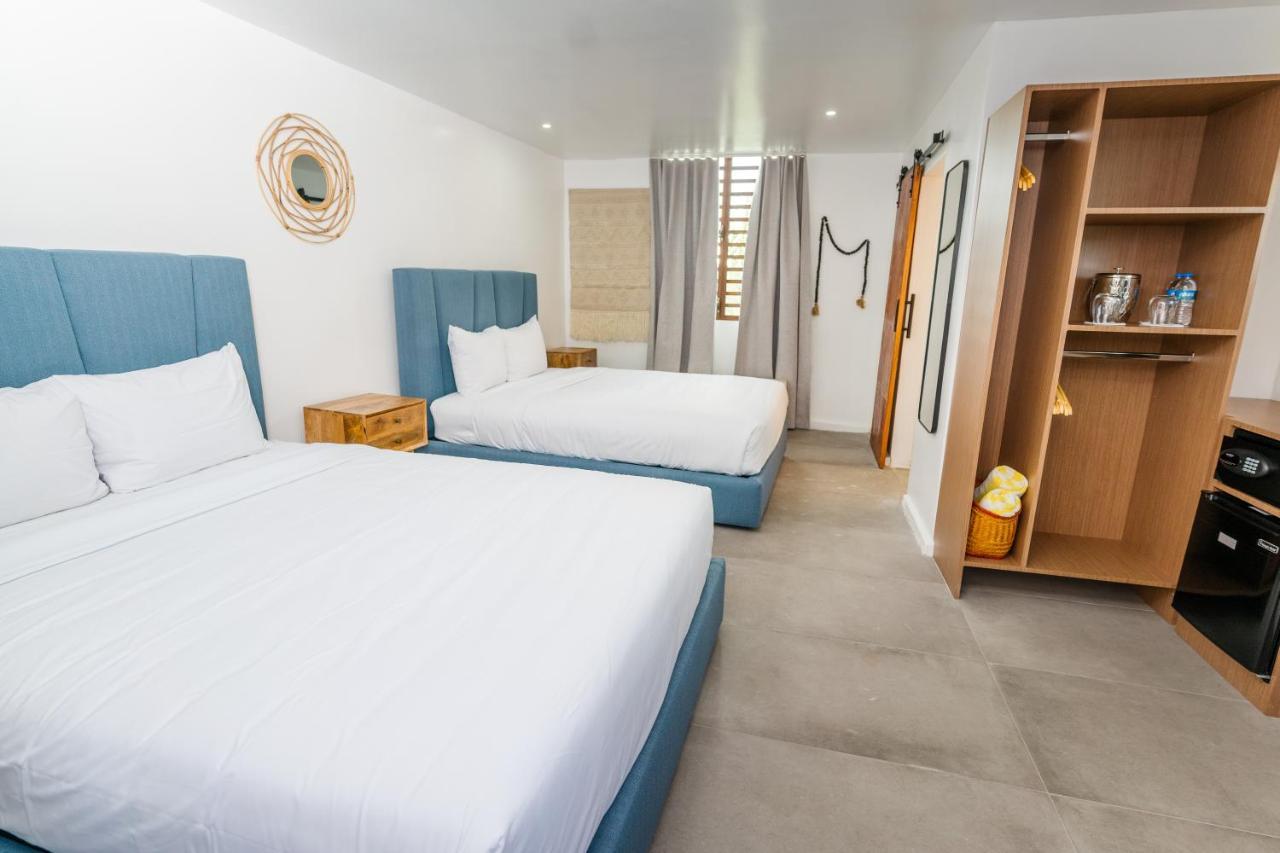 Parguera Plaza Hotel - Adults Only لا بارغيرا المظهر الخارجي الصورة